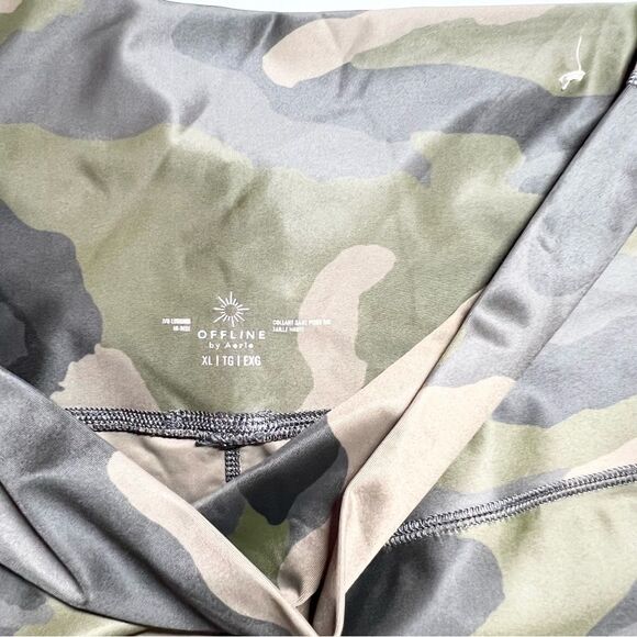 Offline by Aerie Shine Camo High Waisted 7/8 Leggings XL - Picture 6 of 7